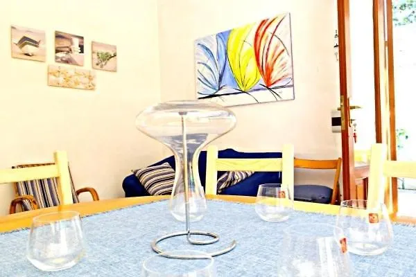 度假居 Villetta Marettimo 马里迪莫